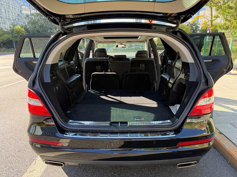 Mercedes-Benz R-Class — фото 14