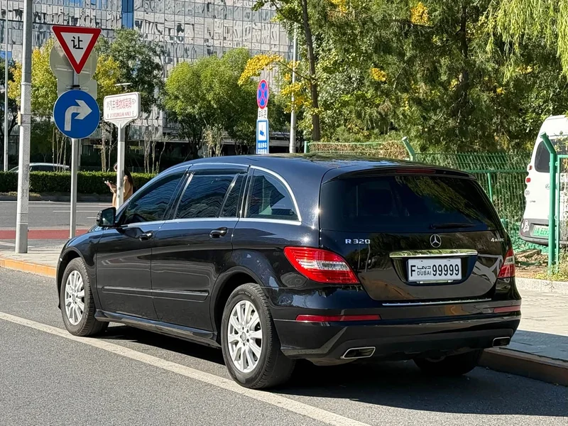 Mercedes-Benz R-Class — фото 3
