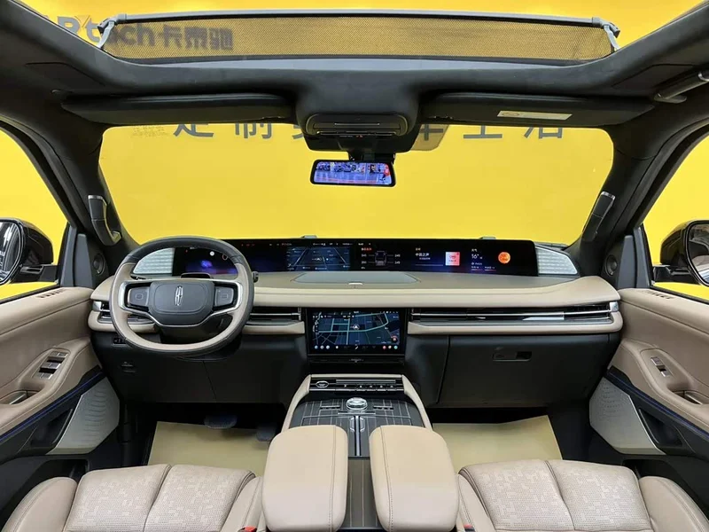 Lincoln Navigator — фото 14