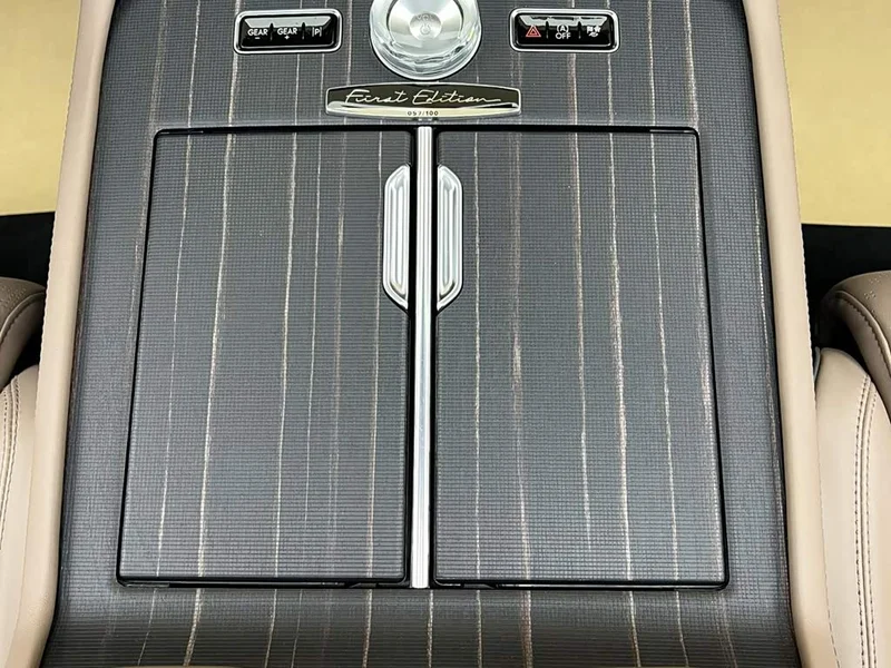 Lincoln Navigator — фото 27