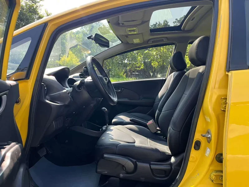 Honda Fit — фото 5
