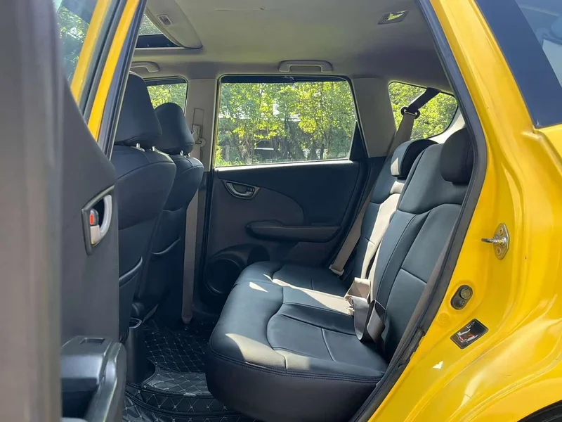 Honda Fit — фото 6