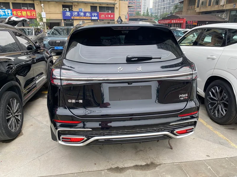 Hongqi HS5 — фото 10