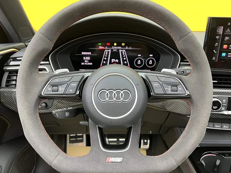 Audi RS 4 — фото 18