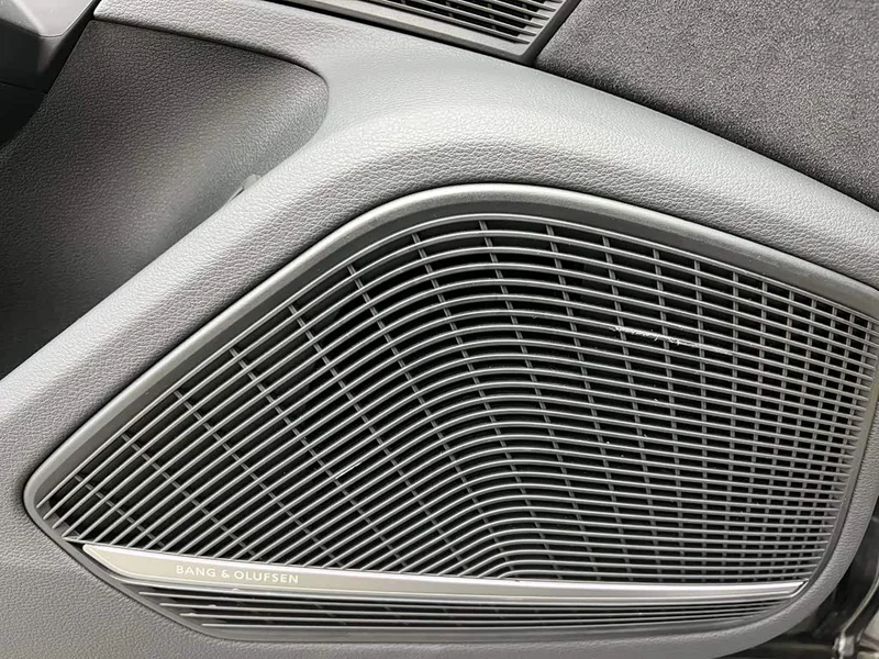 Audi RS 4 — фото 36