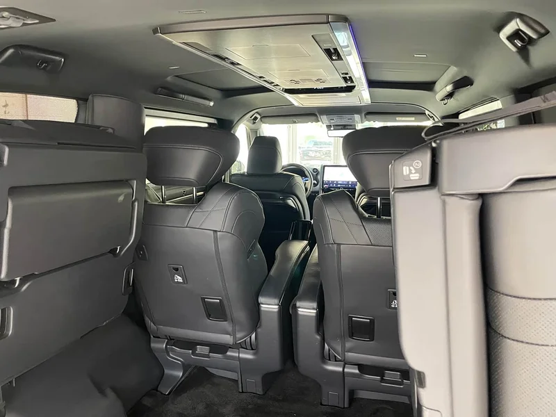 Toyota Alphard — фото 30