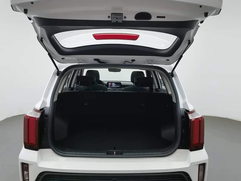 Kia Sportage — фото 16