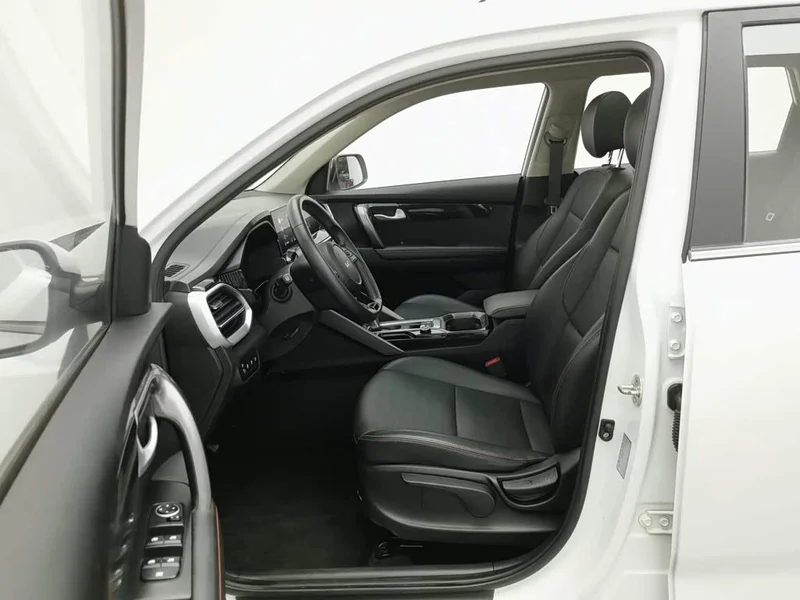 Kia Sportage — фото 10