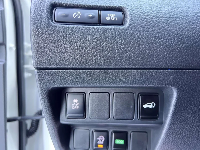 Nissan Qashqai — фото 10