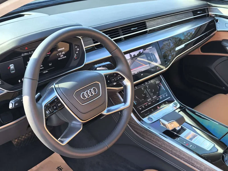 Audi A8 — фото 10