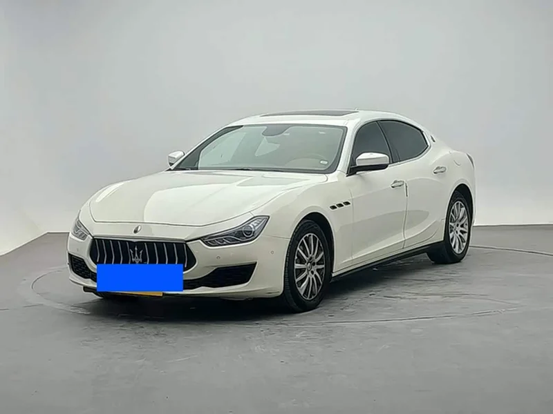 Maserati Ghibli — фото 1