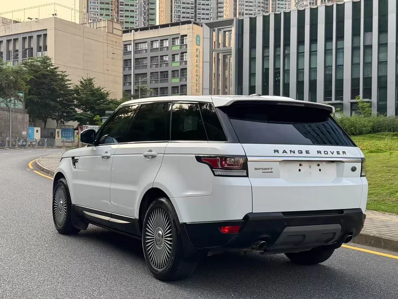 Land Rover Range Rover — фото 9
