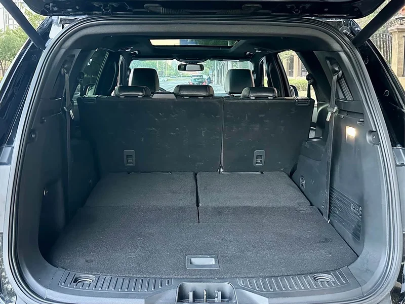 Ford Everest — фото 11