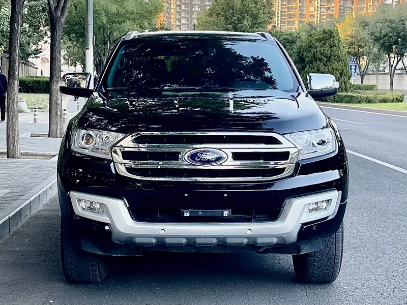 Ford Everest — фото 2