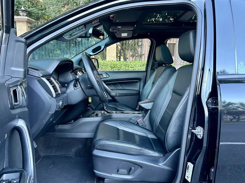 Ford Everest — фото 4