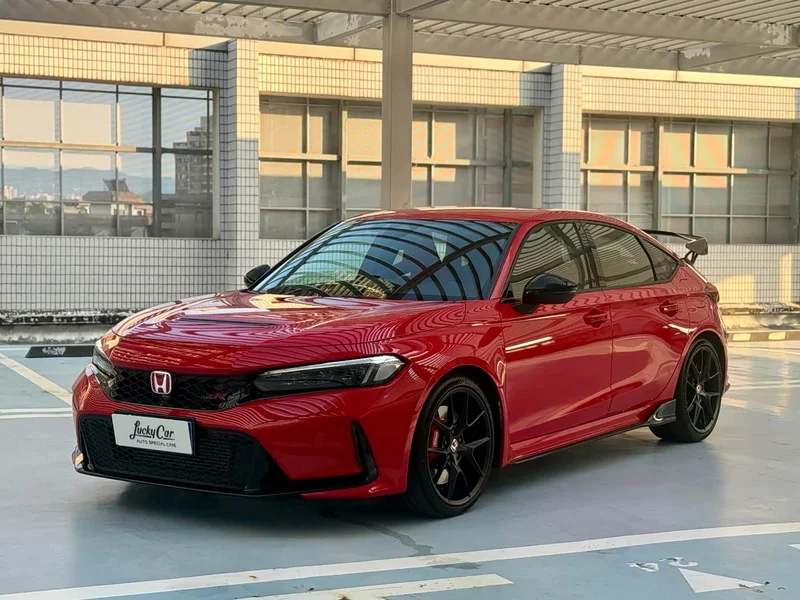 Honda Civic — фото 1