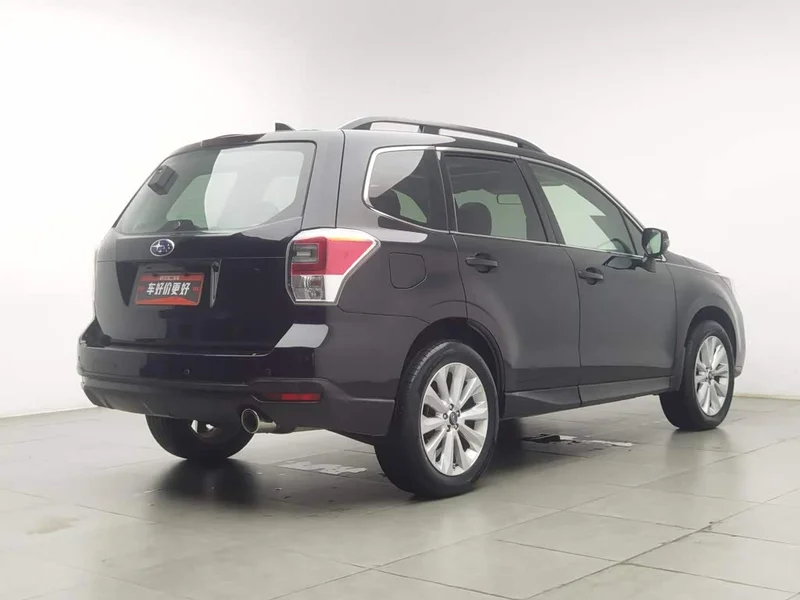 Subaru Forester — фото 2