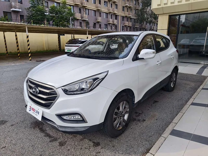 Hyundai ix35 — фото 1