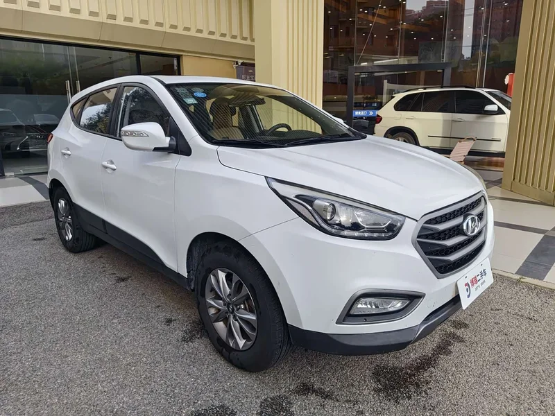 Hyundai ix35 — фото 11