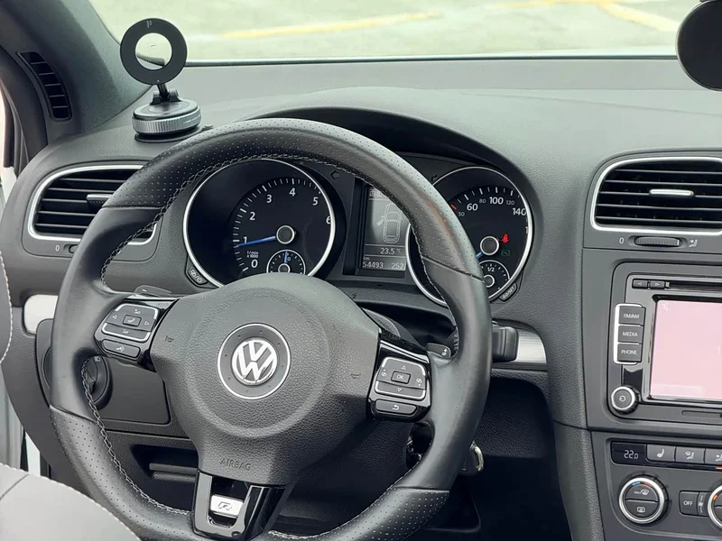 Volkswagen Golf — фото 6