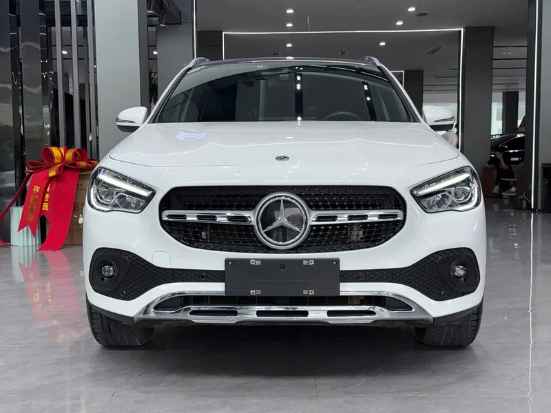 Mercedes-Benz GLA-Class — фото 2