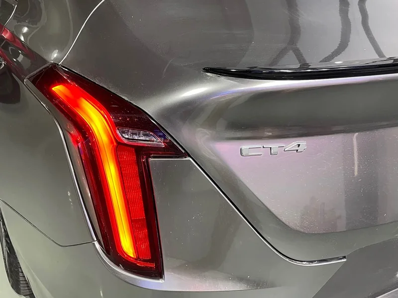Cadillac CT4 — фото 21