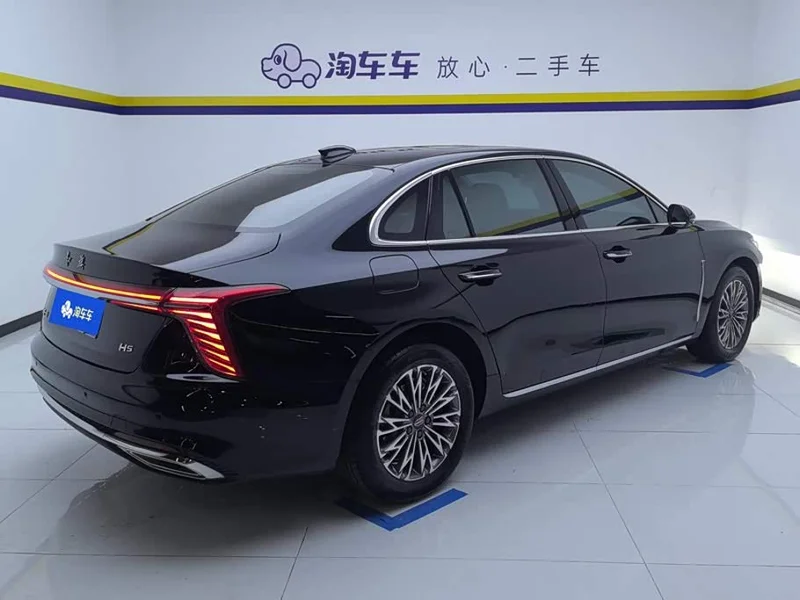 Hongqi H5 — фото 3