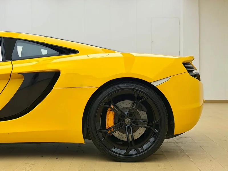 McLaren 12C — фото 8