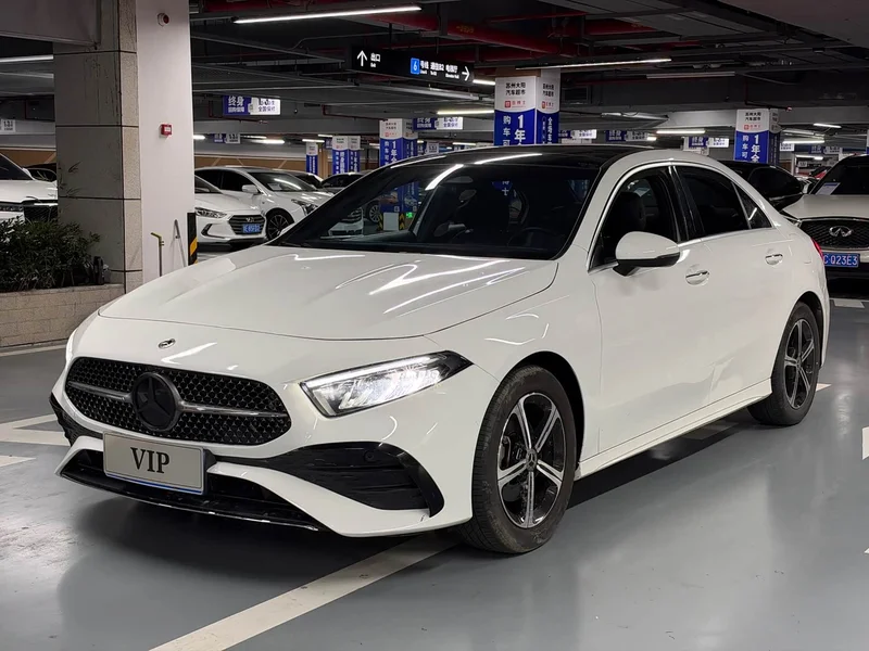 Mercedes-Benz A-Class — фото 1