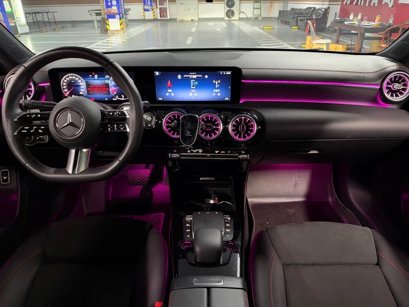 Mercedes-Benz A-Class — фото 10