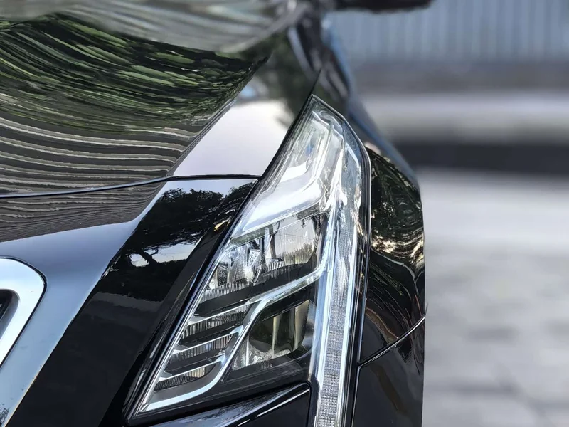 Cadillac CT6 — фото 18