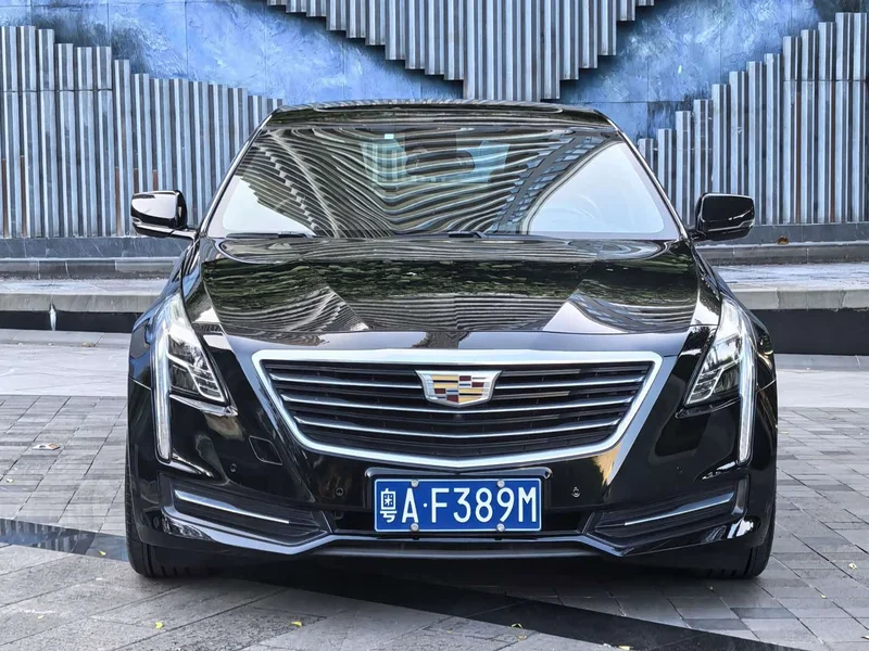Cadillac CT6 — фото 2
