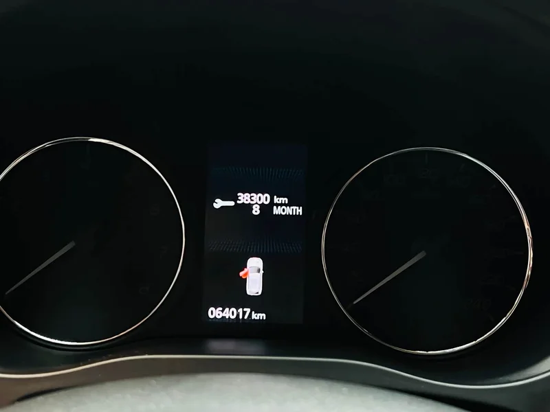Mitsubishi Outlander — фото 17