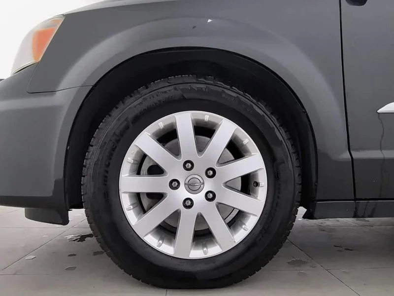 Jeep Grand Voyager Imported — фото 17