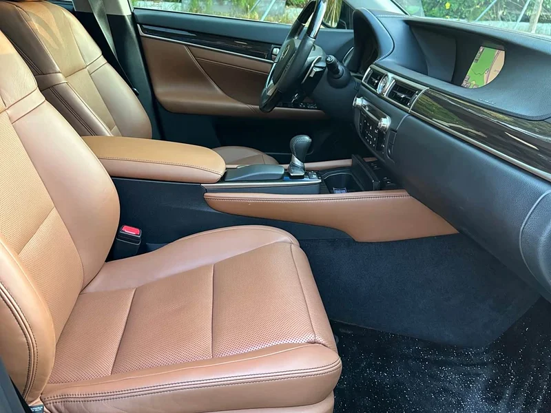 Lexus GS — фото 14