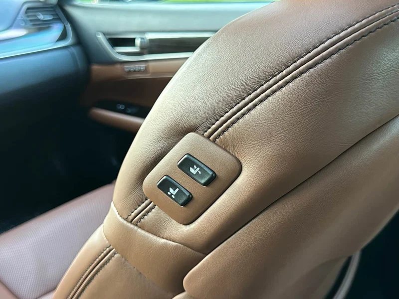 Lexus GS — фото 24