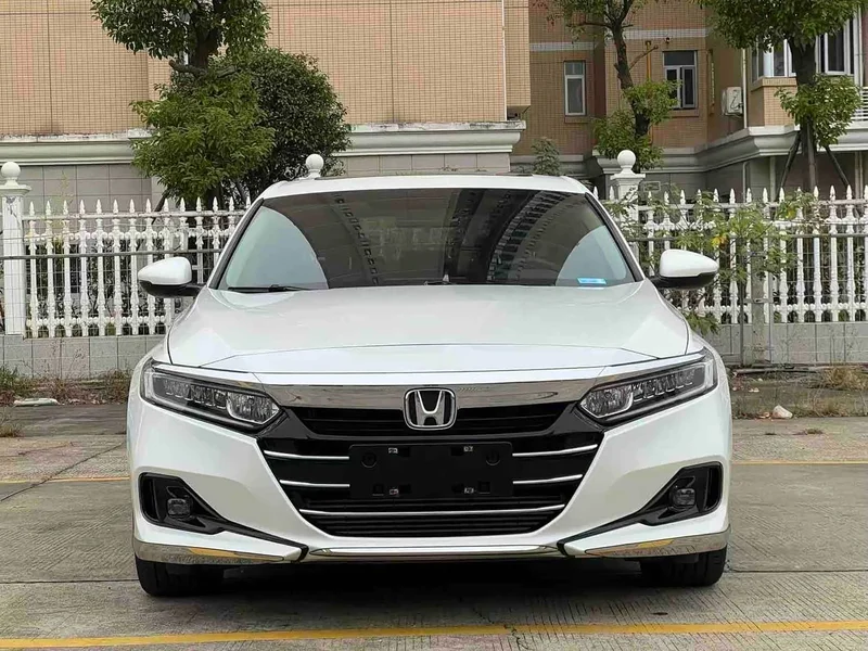 Honda Accord — фото 2