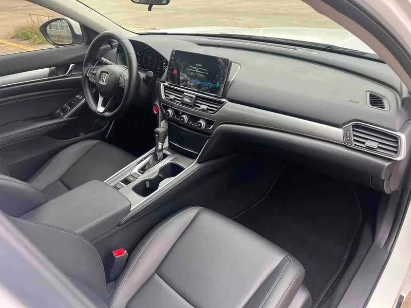 Honda Accord — фото 26