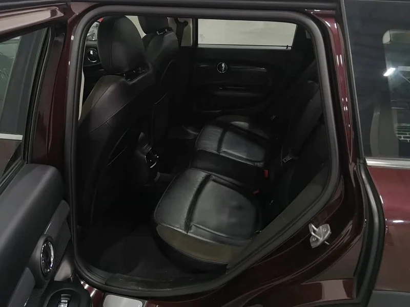 MINI CLUBMAN — фото 15