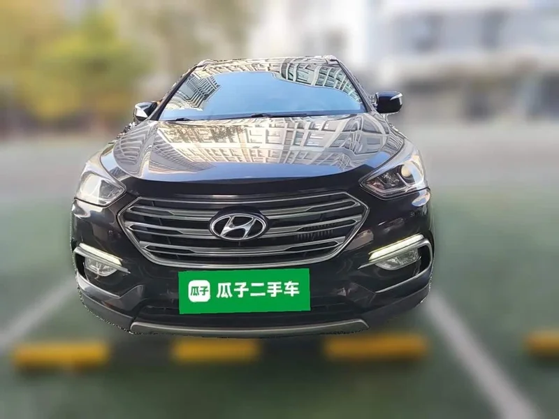 Hyundai Santa Fe — фото 2