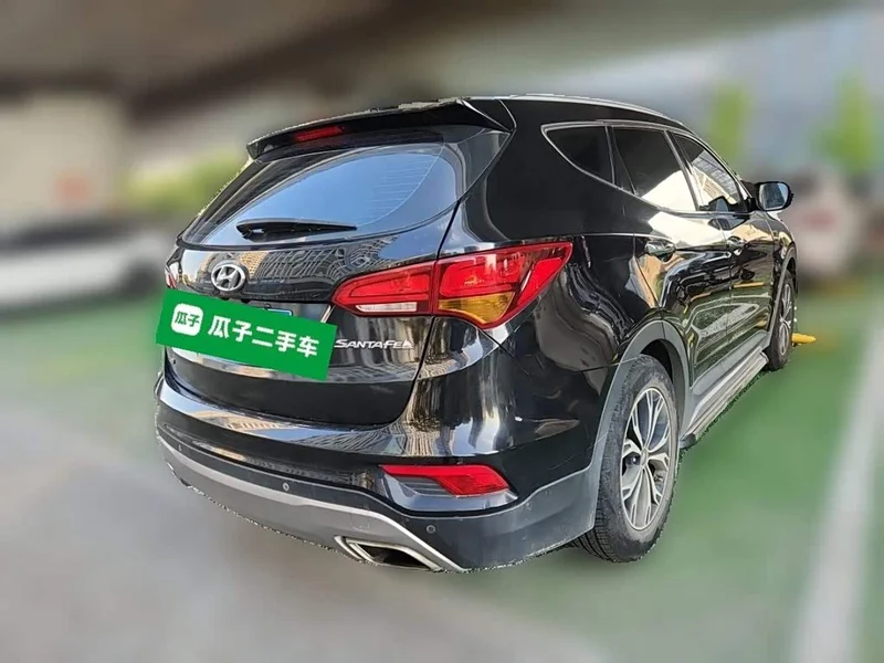 Hyundai Santa Fe — фото 4