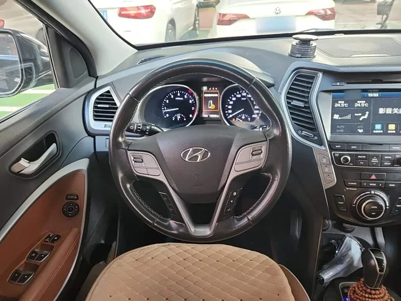 Hyundai Santa Fe — фото 6