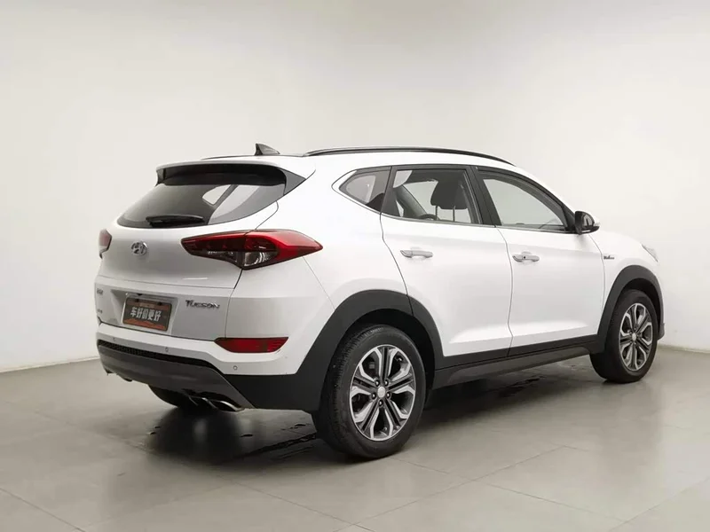 Hyundai Tucson — фото 2