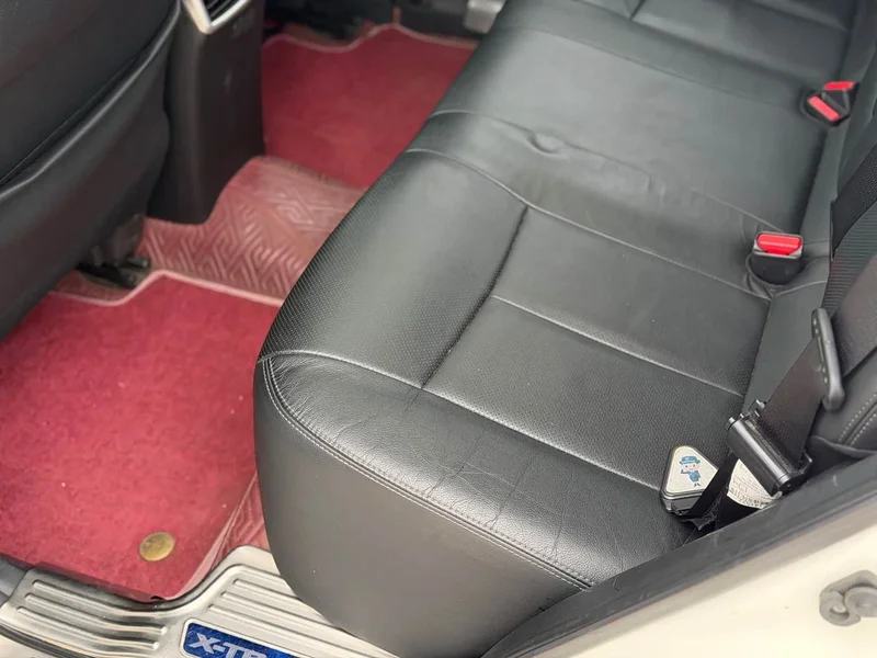 Nissan X-Trail — фото 14