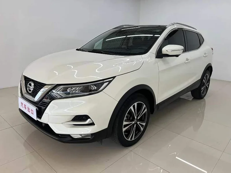 Nissan Qashqai — фото 1