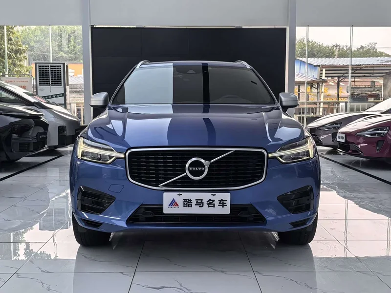 Volvo XC60 — фото 2