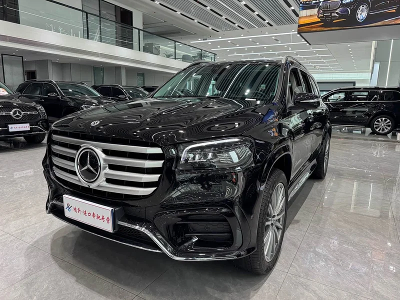 Mercedes-Benz GLS — фото 1