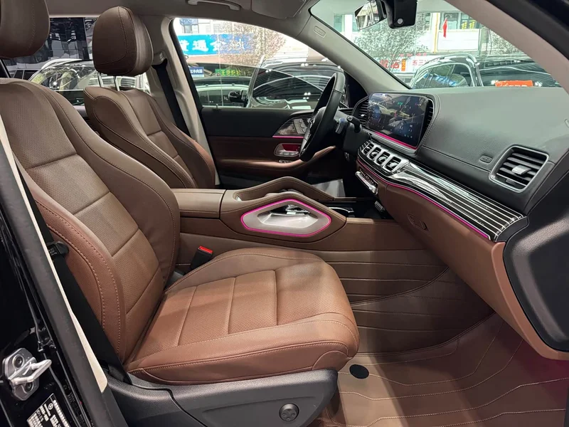 Mercedes-Benz GLS — фото 16