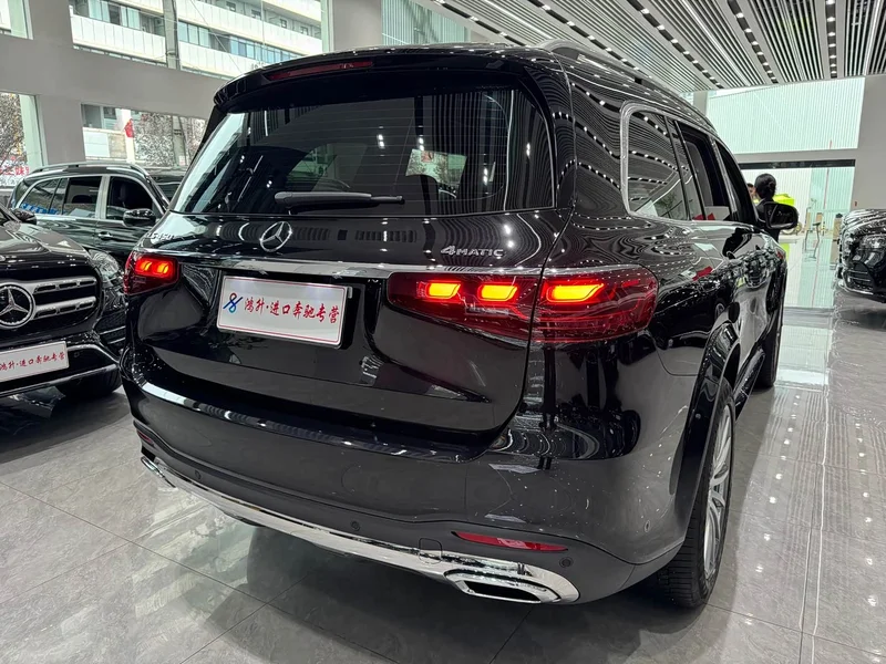 Mercedes-Benz GLS — фото 24
