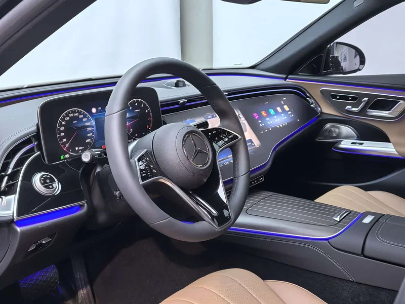 Mercedes-Benz E-Class — фото 10